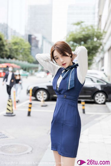 比基尼美女